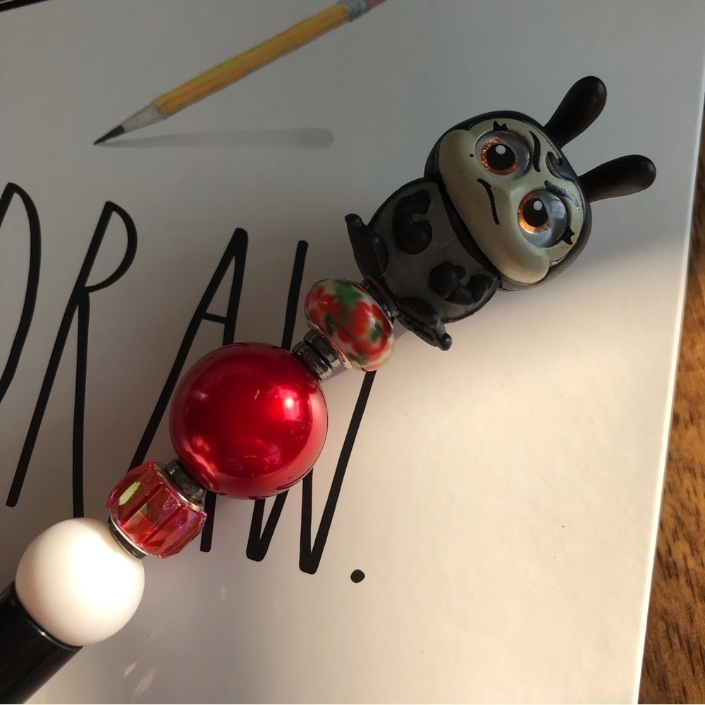 Disney Doorables: A Bug's Life: Francis handmade beaded pen